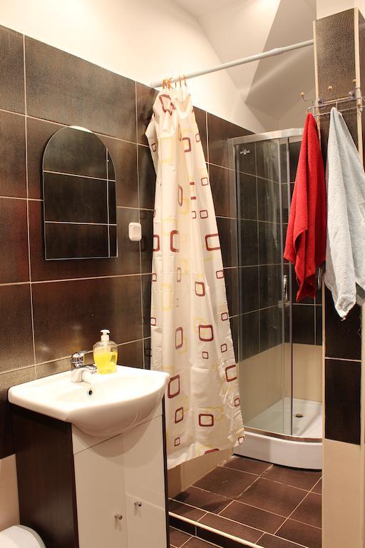 Bed and Breakfast Pensjonat Agroturystyczny Pod Modrzewiem Florczaki Exterior foto