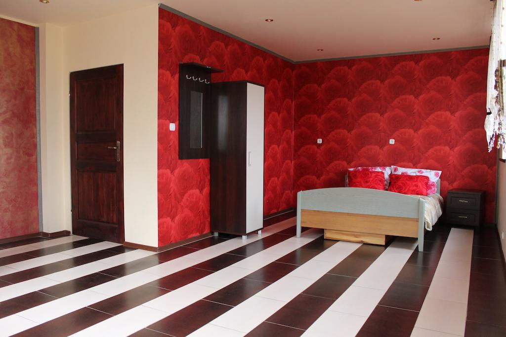 Bed and Breakfast Pensjonat Agroturystyczny Pod Modrzewiem Florczaki Zimmer foto