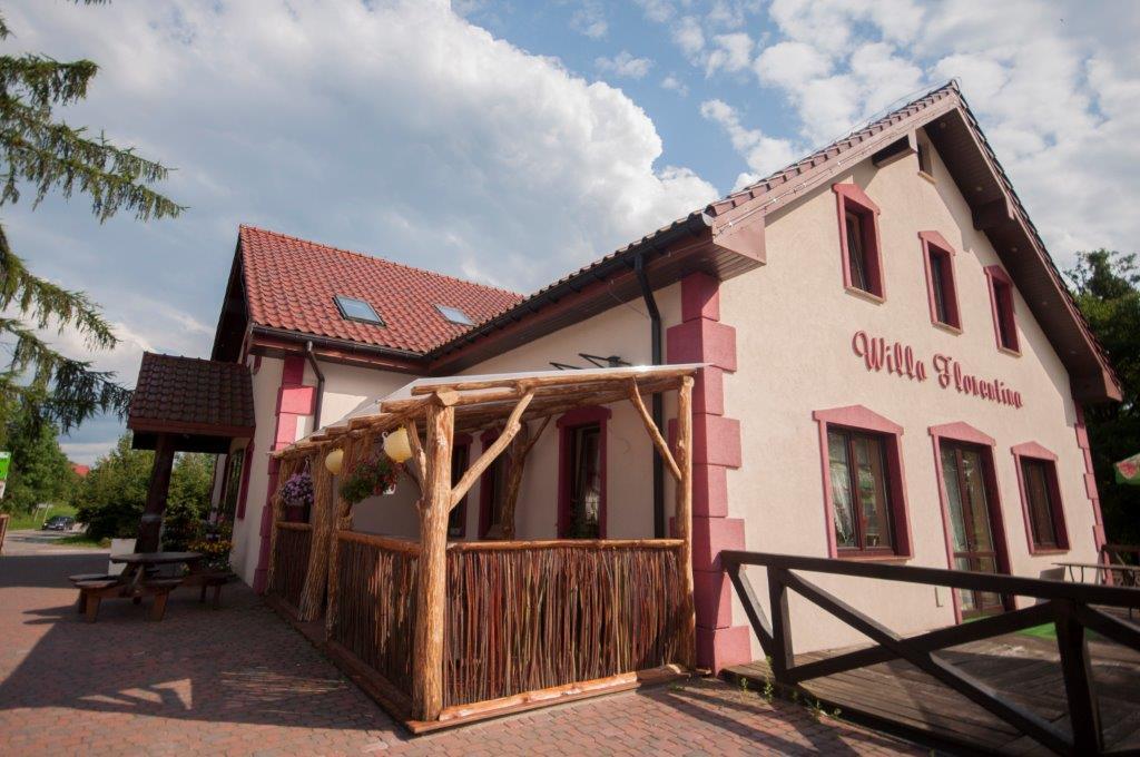 Bed and Breakfast Pensjonat Agroturystyczny Pod Modrzewiem Florczaki Exterior foto